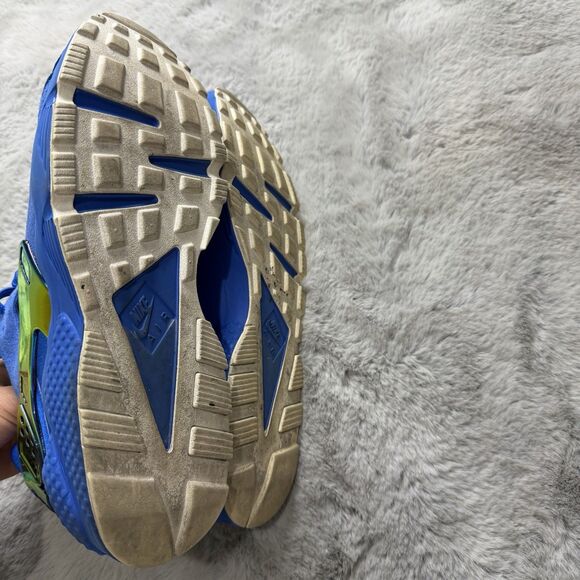 Nike Air Huarache Run Premium QS x Undefeated  Sz 11.5 TMC Nipsey Hussle Rare main image 6